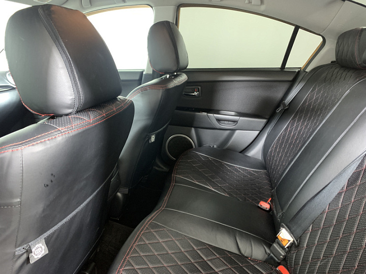 MAZDA 3 2, 2008 года, Механика, Золотистый