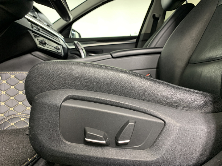 BMW 5 серии 528 2, 2014 года, Автоматическая, БЕЛЫЙ