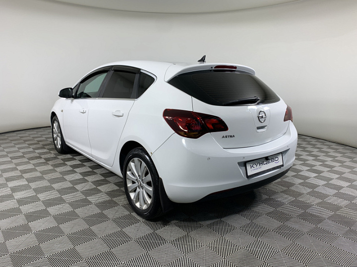 OPEL Astra 1.6, 2011 года, Механика, БЕЛЫЙ