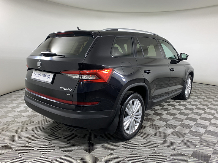SKODA Kodiaq 2, 2018 года, Робот, ЧЕРНЫЙ