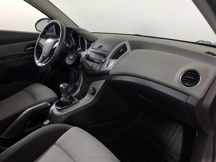 Chevrolet Cruze 1.6, 2013 года, Механика, Черный