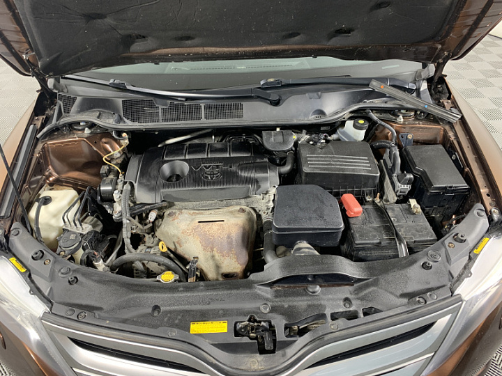 TOYOTA Venza 2.7, 2013 года, Автоматическая, Темно-Коричневый