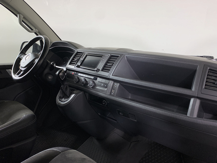 VOLKSWAGEN Caravelle 2, 2018 года, Робот, ЧЕРНЫЙ