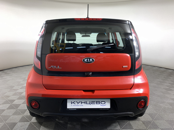 KIA Soul 1.6, 2017 года, Автоматическая, КРАСНЫЙ