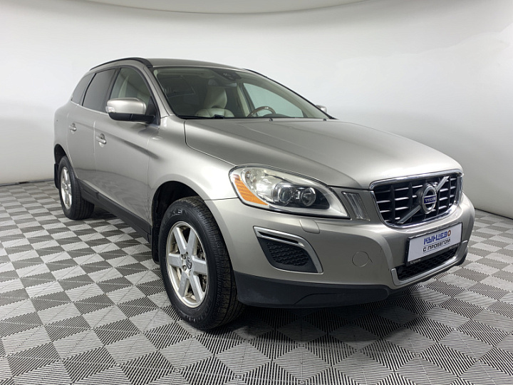 VOLVO XC60 2.4, 2011 года, Автоматическая, БЕЖЕВЫЙ