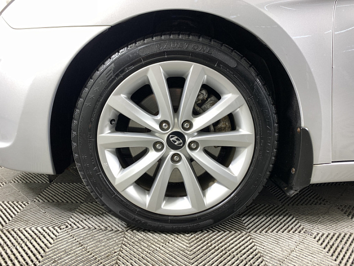 Hyundai i40 2, 2013 года, Автоматическая, Серый