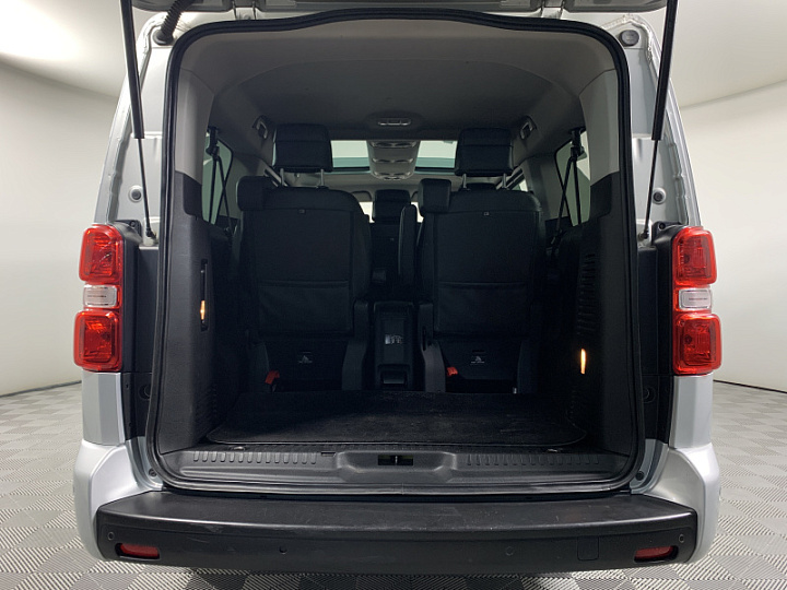 PEUGEOT Traveller 2, 2018 года, Автоматическая, Серебристый