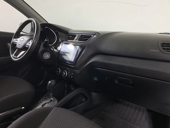 KIA Rio 1.6, 2013 года, Автоматическая, БЕЛЫЙ