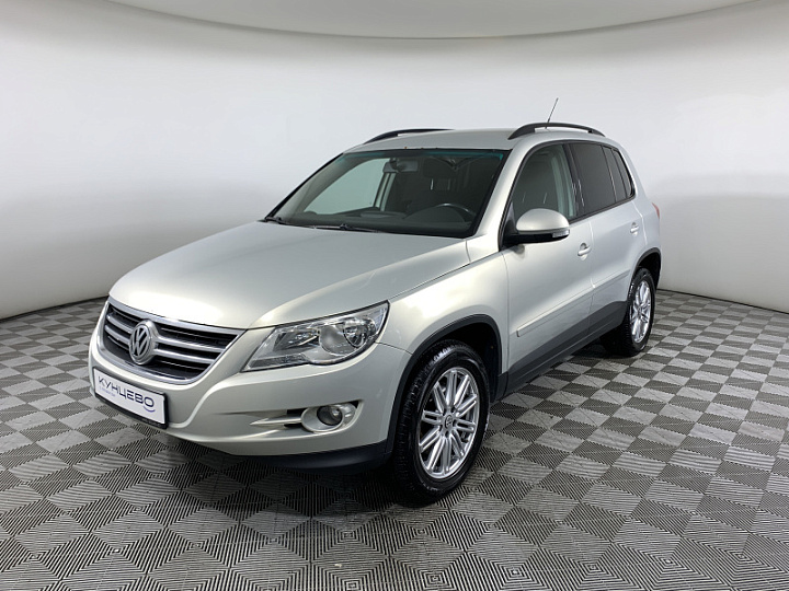 VOLKSWAGEN Tiguan 2, 2010 года, Автоматическая, Серебристо-желтый