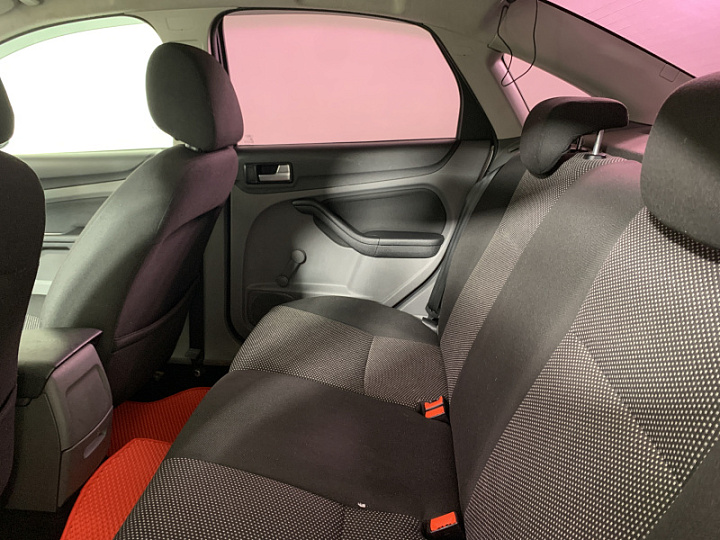 FORD Focus 1.6, 2011 года, Механика, БЕЛЫЙ