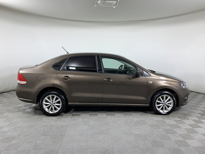 VOLKSWAGEN Polo 1.6, 2015 года, Механика, КОРИЧНЕВЫЙ