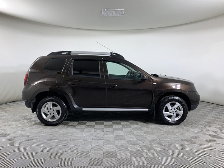 RENAULT Duster 2, 2017 года, Механика, Темно-Коричневый