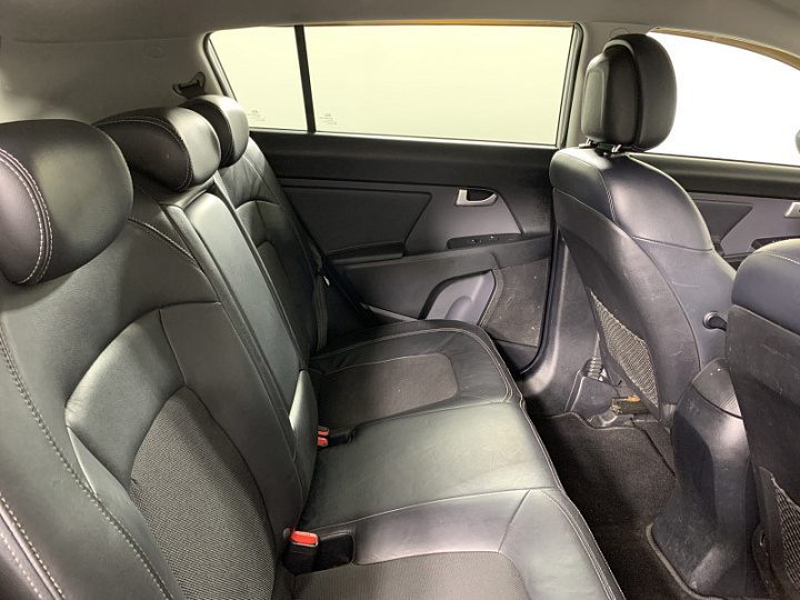 KIA Sportage 2, 2011 года, Автоматическая, БЕЛЫЙ