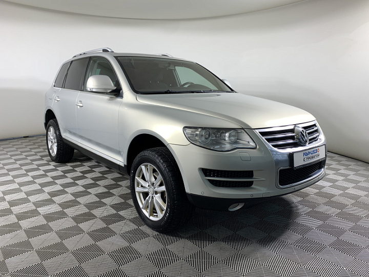 VOLKSWAGEN Touareg 2.5, 2007 года, Автоматическая, Серебристо-желтый