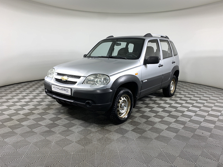 CHEVROLET Niva 1.7, 2011 года, Механика, Серебристый металлик