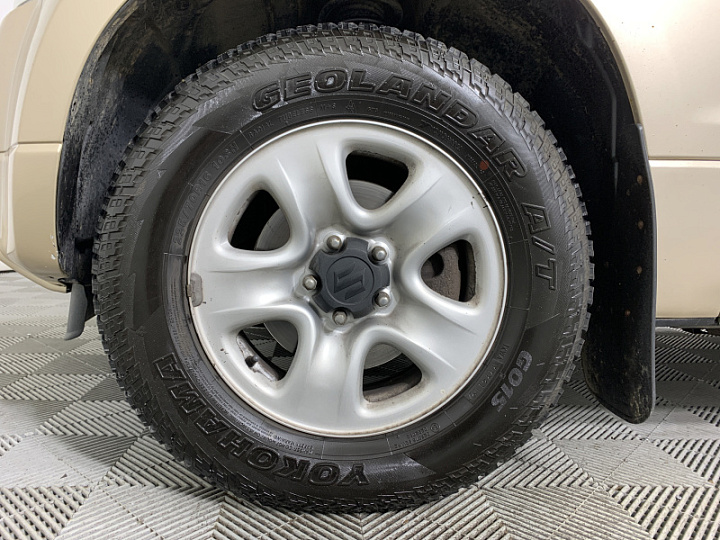 SUZUKI Grand Vitara 2, 2008 года, Механика, БЕЖЕВЫЙ