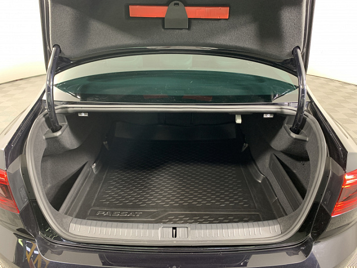 VOLKSWAGEN Passat 1.4, 2021 года, Автоматическая, ЧЕРНЫЙ