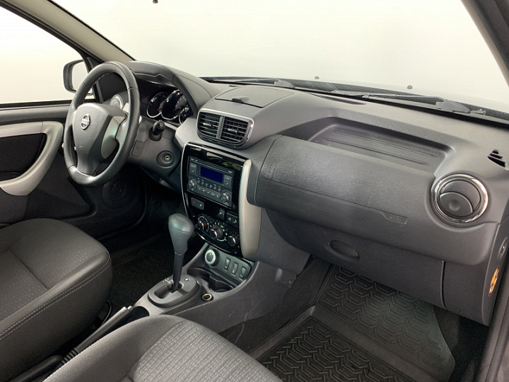 NISSAN Terrano 2, 2016 года, Автоматическая, ЧЕРНЫЙ