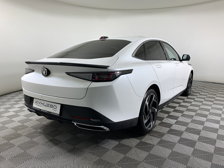 CHANGAN LAMORE 1.5, 2023 года, Робот, БЕЛЫЙ