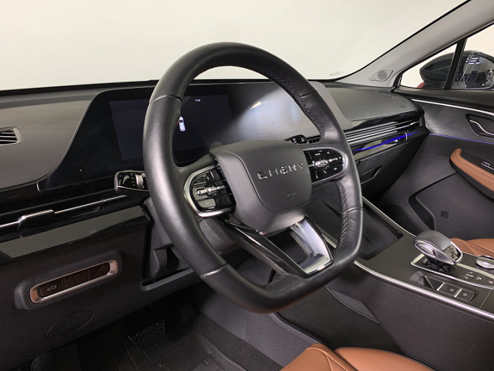 Omoda C5 1.5, 2022 года, Вариатор, Белый