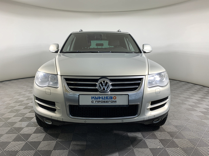 VOLKSWAGEN Touareg 2.5, 2007 года, Автоматическая, Серебристо-желтый