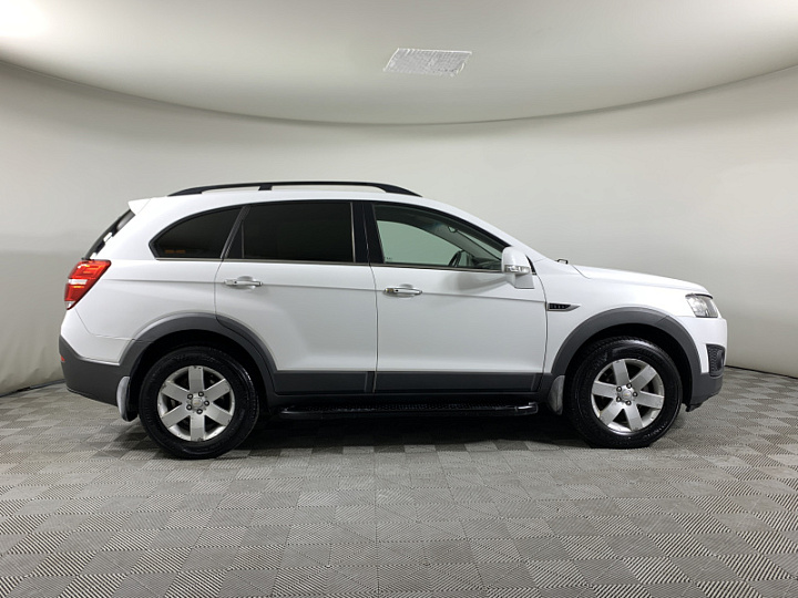 CHEVROLET Captiva 2.4, 2014 года, Автоматическая, БЕЛЫЙ
