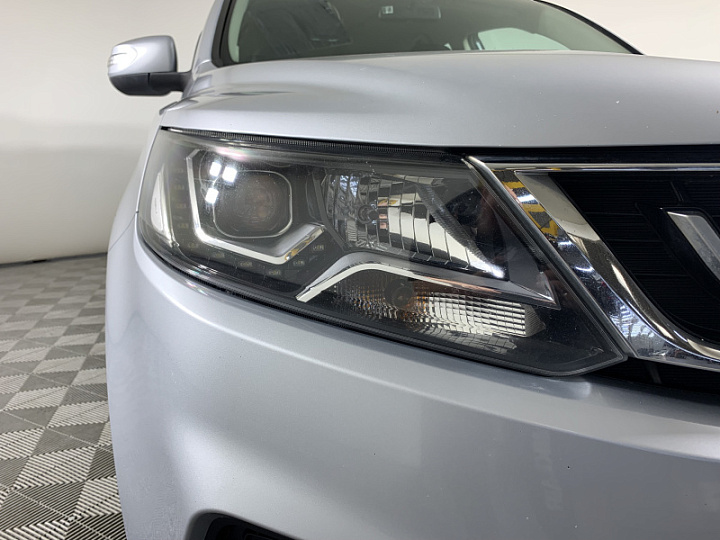 GEELY Emgrand X7 1.8, 2019 года, Механика, Серебристый