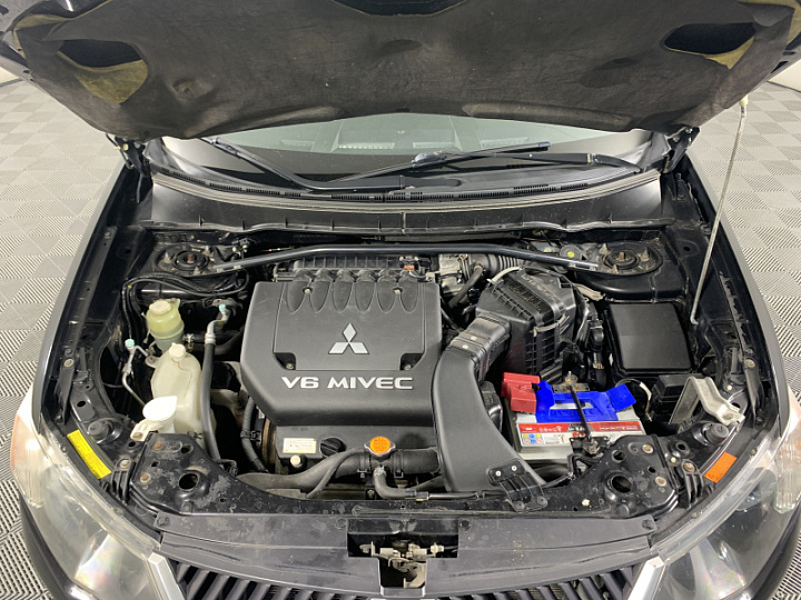 MITSUBISHI Outlander 3, 2008 года, Автоматическая, ЧЕРНЫЙ