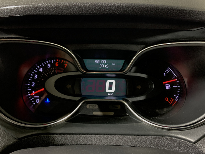 RENAULT Kaptur 1.6, 2019 года, Механика, ТЕМНО-СЕРЫЙ