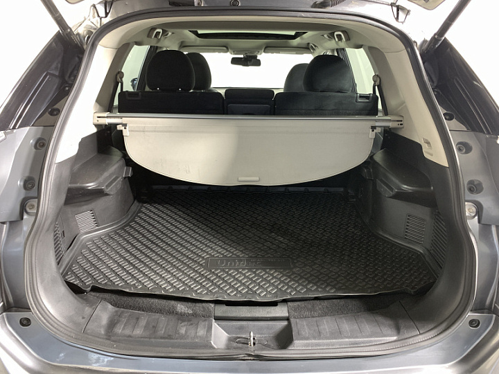 Nissan X-Trail 2.5, 2017 года, Вариатор, СЕРЫЙ