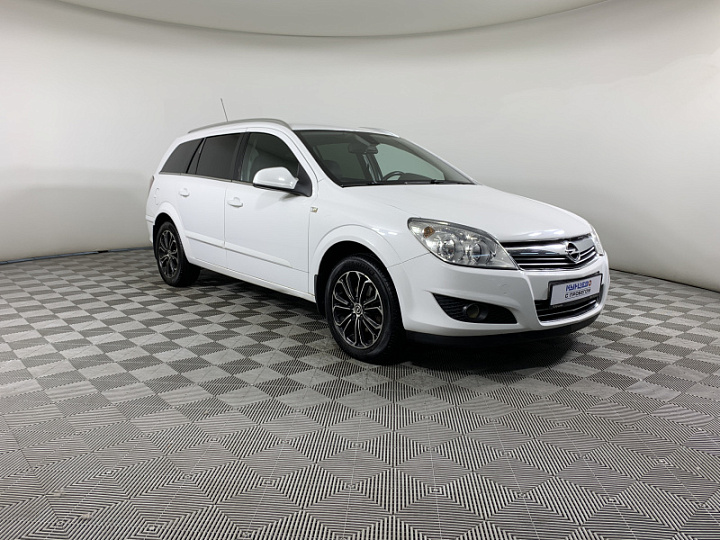 OPEL Astra 1.8, 2012 года, Автоматическая, БЕЛЫЙ