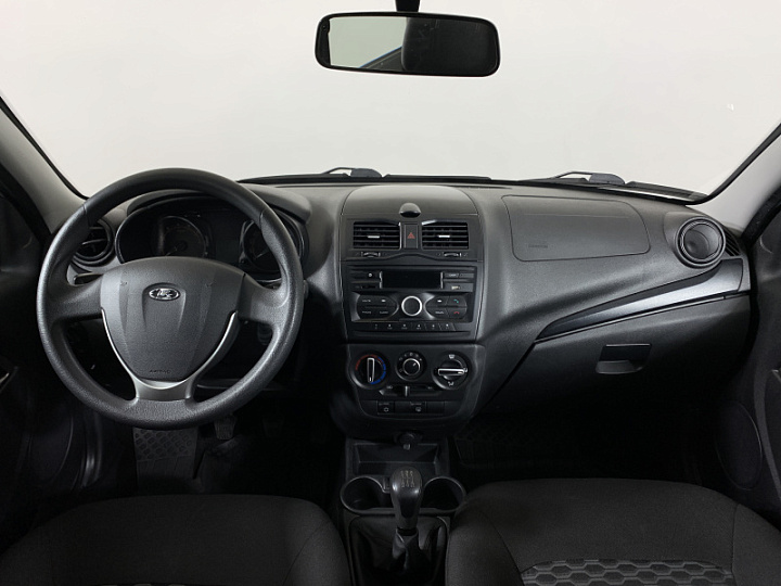 Lada Granta 1.6, 2023 года, Механика, БЕЛЫЙ