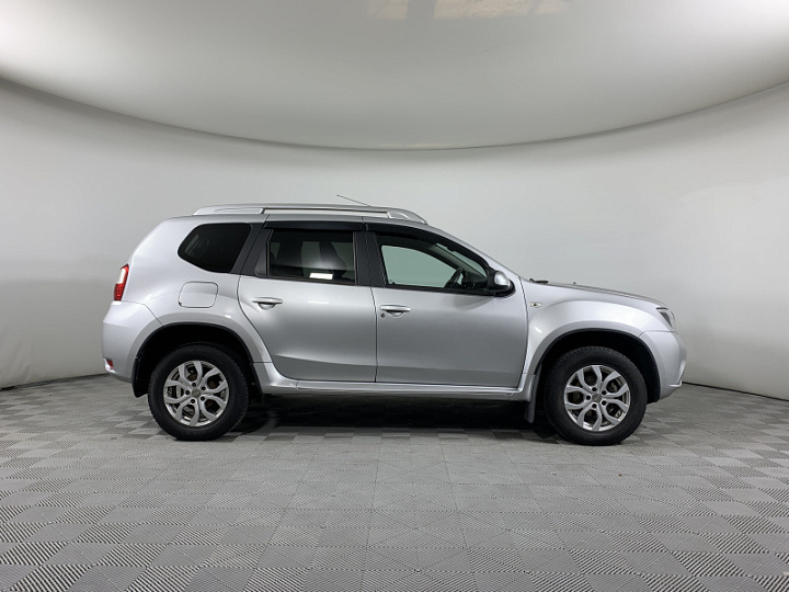 NISSAN Terrano 2, 2018 года, Механика, Серебристый