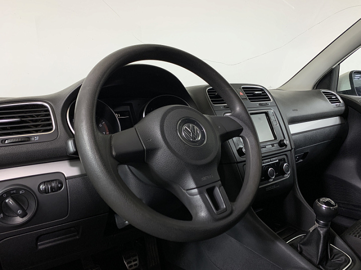 VOLKSWAGEN Golf 1.4, 2011 года, Механика, БЕЛЫЙ