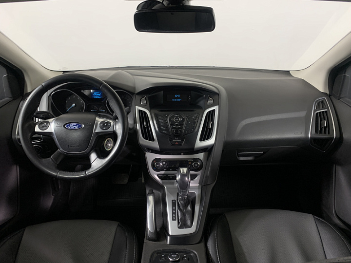 FORD Focus 1.6, 2013 года, Робот, Серо-коричневый