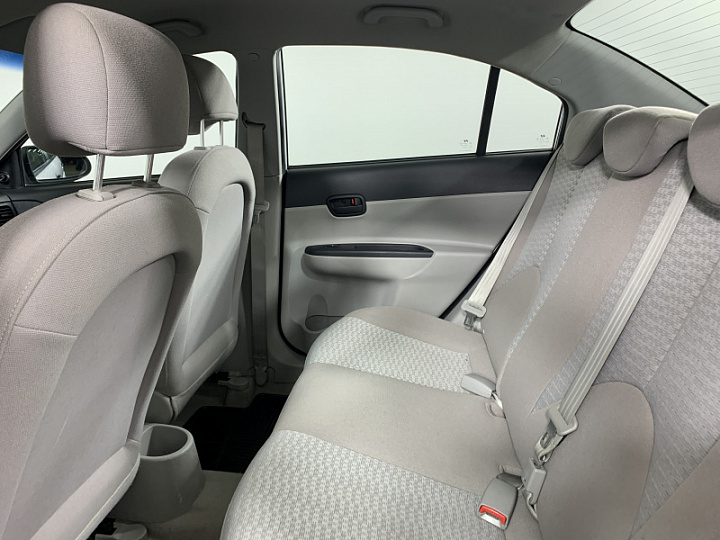 HYUNDAI Verna 1.4, 2007 года, Механика, Серебристый
