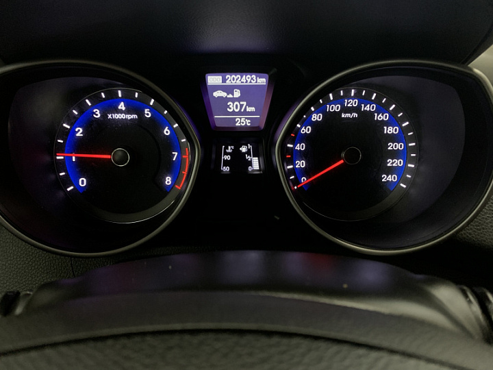 Hyundai i30 1.6, 2015 года, Механика, БЕЛЫЙ