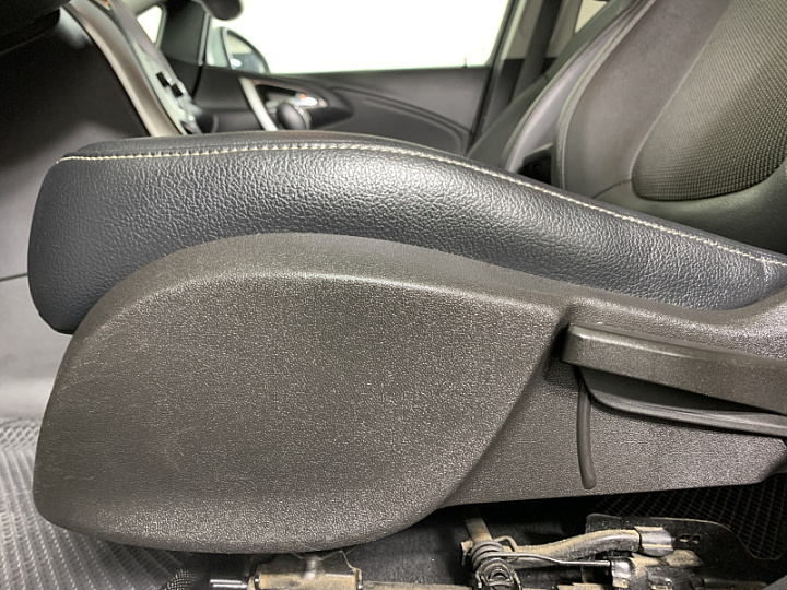 OPEL Astra 1.6, 2011 года, Механика, БЕЛЫЙ
