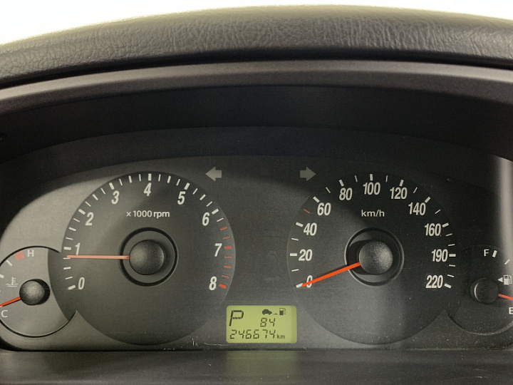 HYUNDAI Elantra 1.6, 2004 года, Автоматическая, БЕЖЕВЫЙ