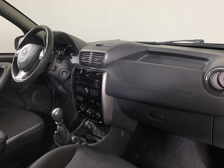 NISSAN Terrano 1.6, 2020 года, Механика, КОРИЧНЕВЫЙ