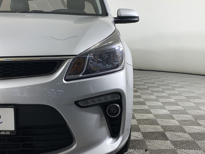 KIA Rio 1.6, 2019 года, Автоматическая, Серебристый