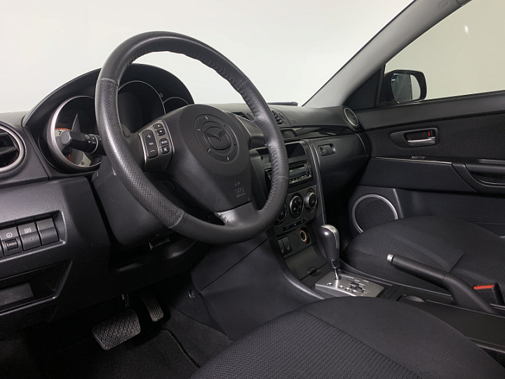 MAZDA 3 1.6, 2006 года, Автоматическая, КРАСНЫЙ