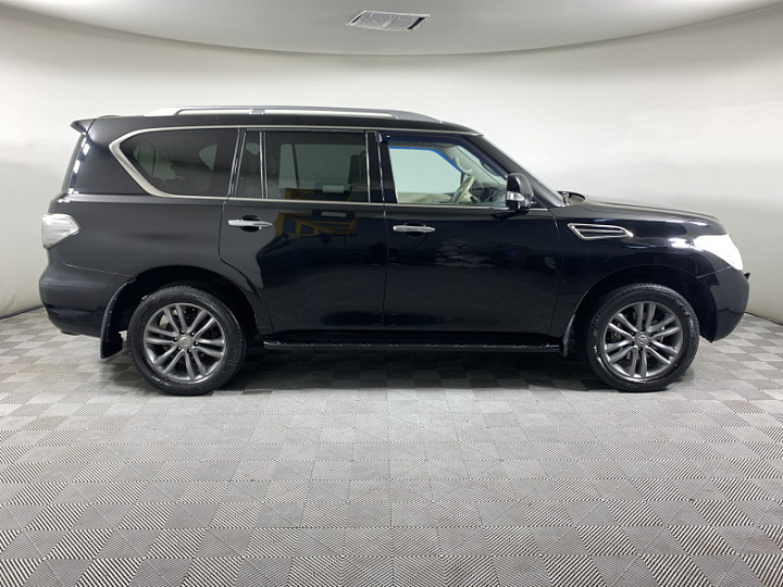 Nissan Patrol 5.6, 2010 года, Автоматическая, Черный