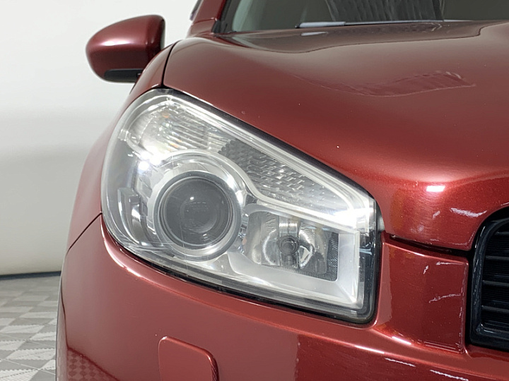 NISSAN Qashqai 2, 2010 года, Вариатор, КРАСНЫЙ