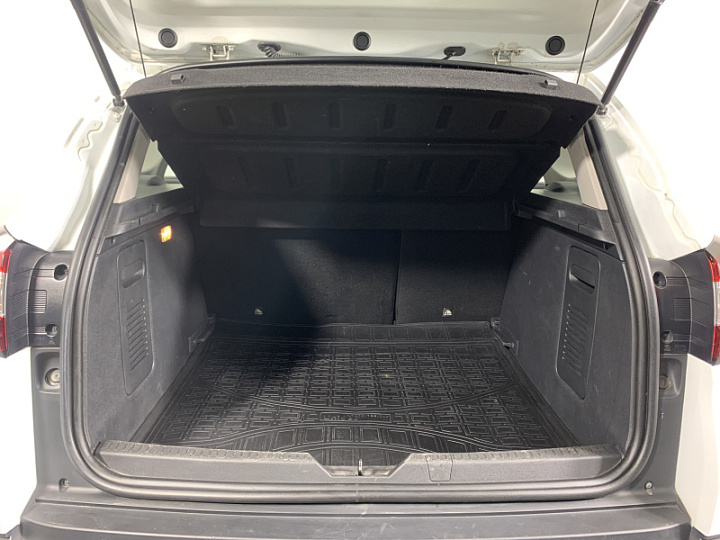 RENAULT Kaptur 1.6, 2017 года, Вариатор, БЕЛЫЙ