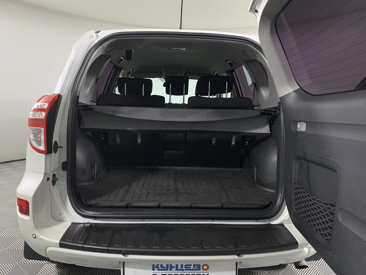 TOYOTA RAV4 2, 2012 года, Автоматическая, БЕЛЫЙ