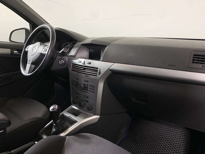 OPEL Astra 1.6, 2012 года, Механика, ТЕМНО-СЕРЫЙ