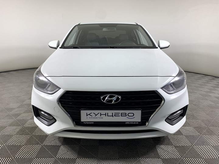 Hyundai Solaris 1.6, 2018 года, Автоматическая, белый