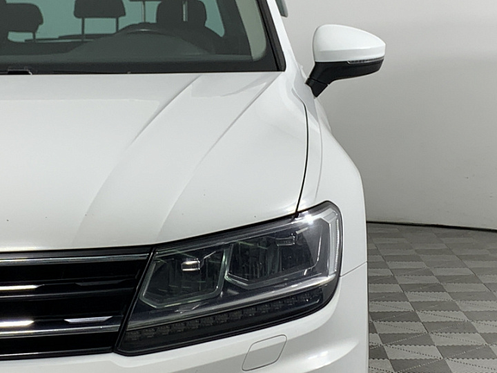 VOLKSWAGEN Tiguan 1.4, 2017 года, Робот, БЕЛЫЙ