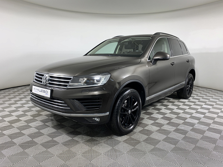 VOLKSWAGEN Touareg 3, 2015 года, Автоматическая, КОРИЧНЕВЫЙ